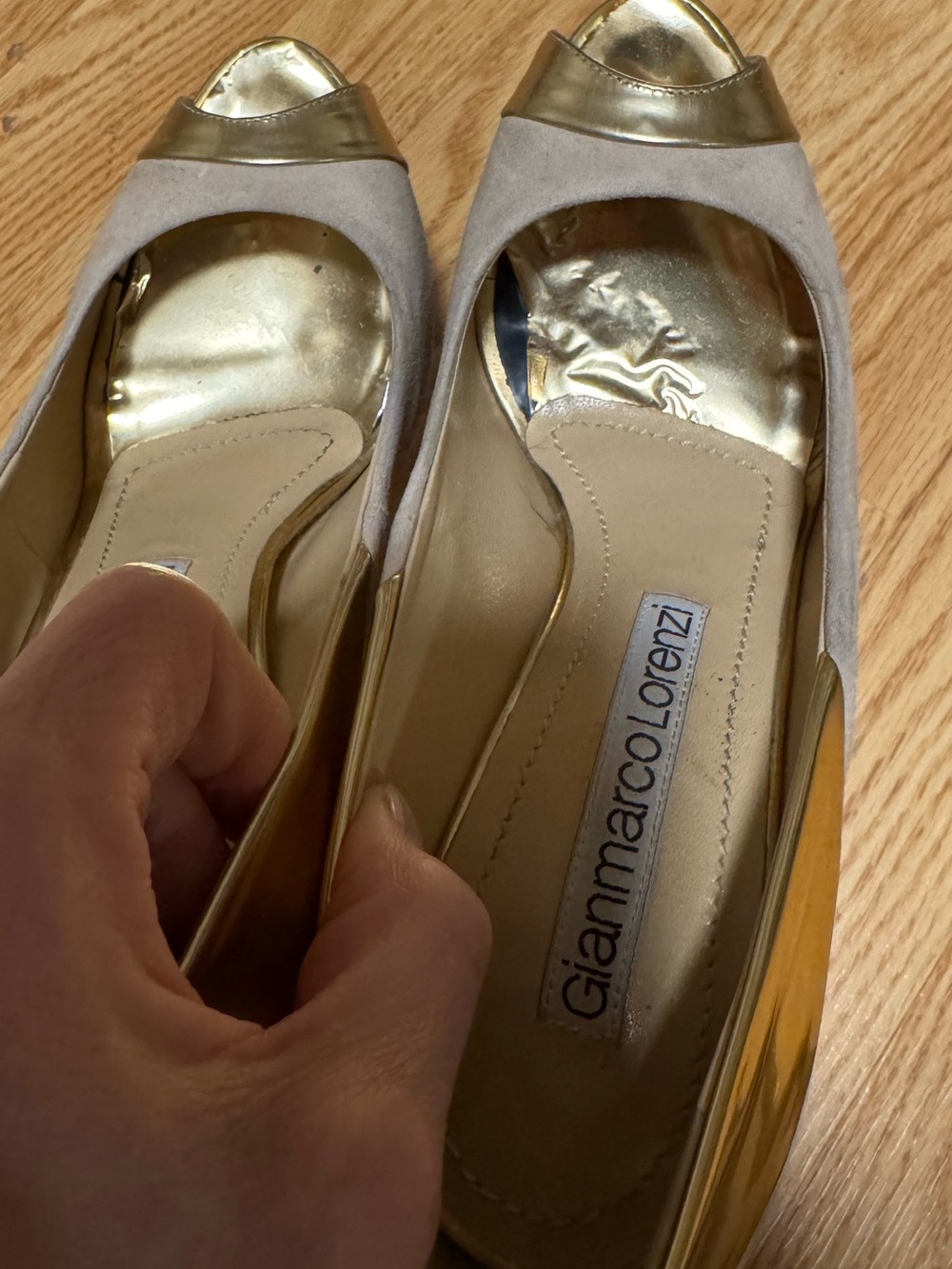 Gianmarco Lorenzi Beige and Gold Peep-Toe Pumps EU 38.5 / US 8 - Picture 9 of 16